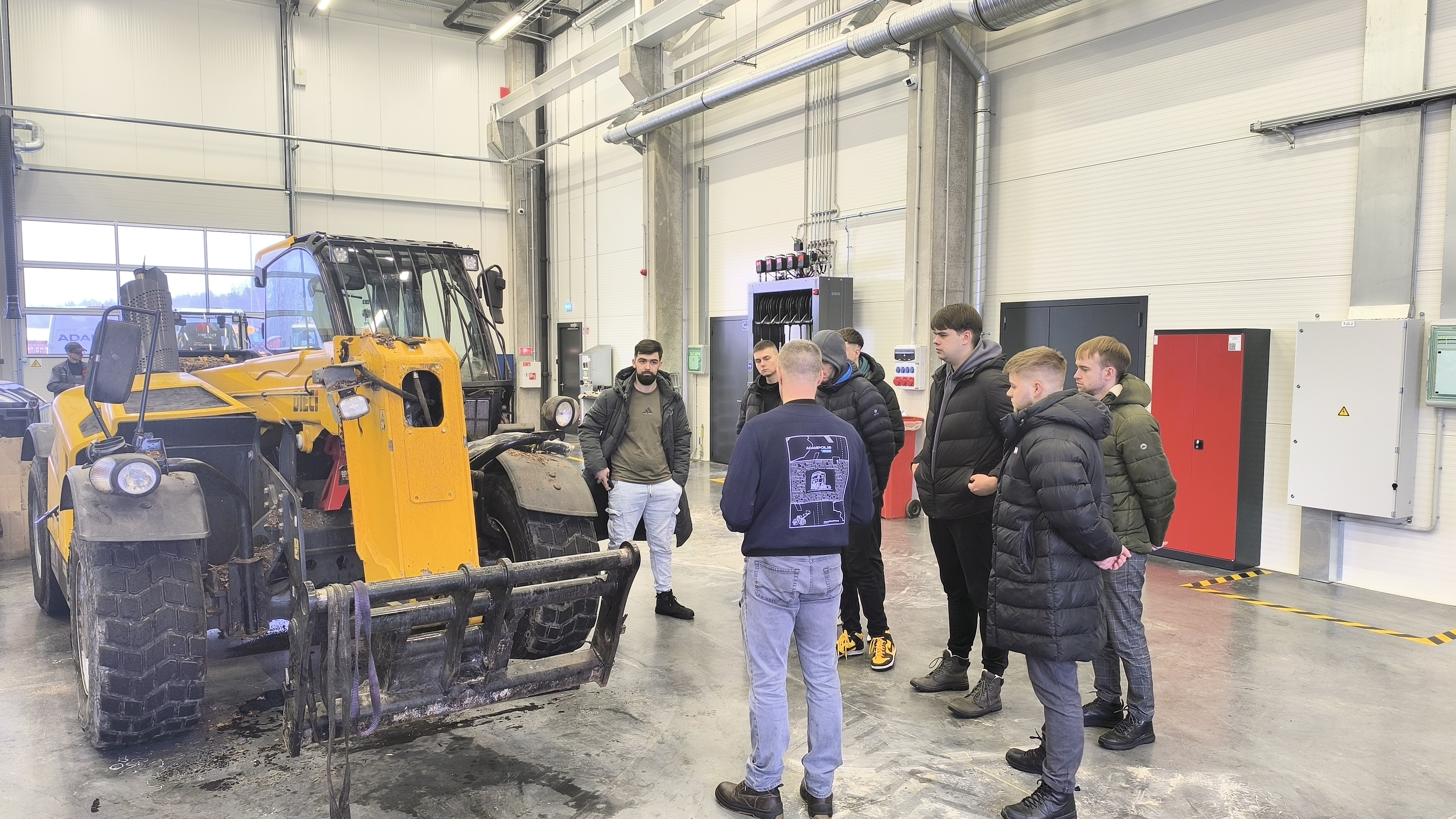 LIK studentai lankėsi UAB „ADAMPOLIS Rental"