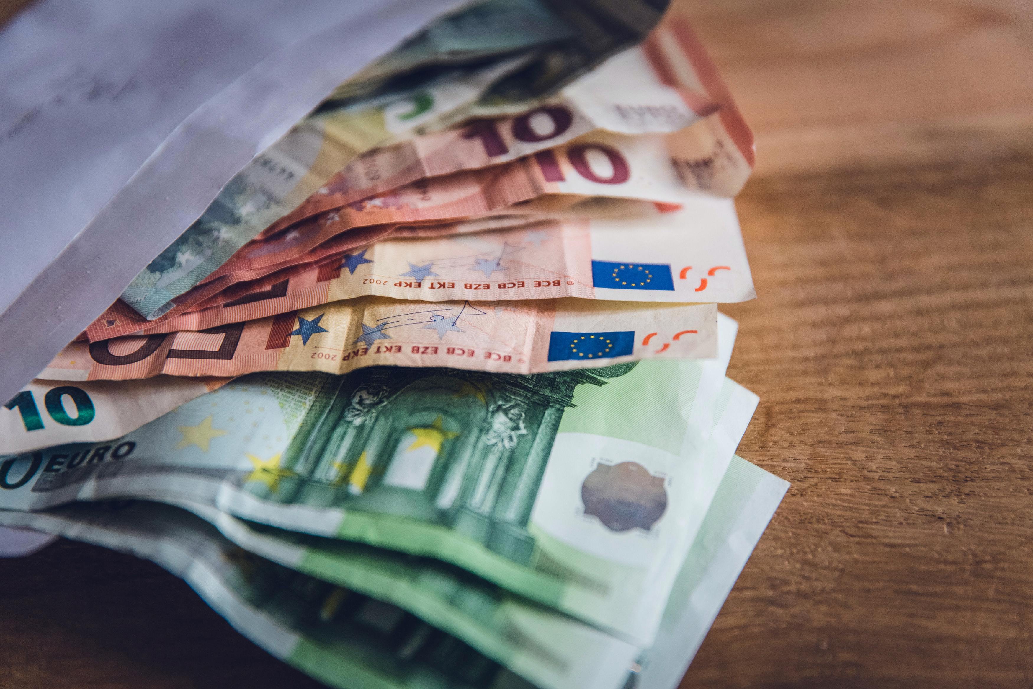 Ekspertai palygino būsto šildymo būdus: kurį rinktis, kai dujų ir elektros kainos smarkiai išaugo?