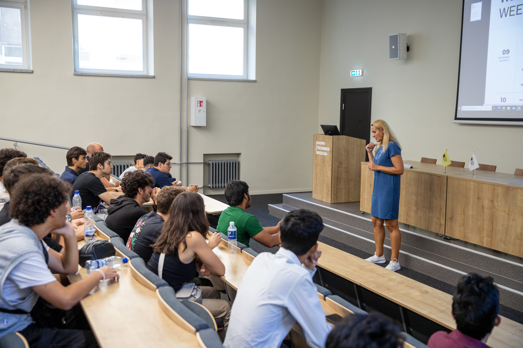 International Students Kick Off Orientation Week with Tours and Language Course