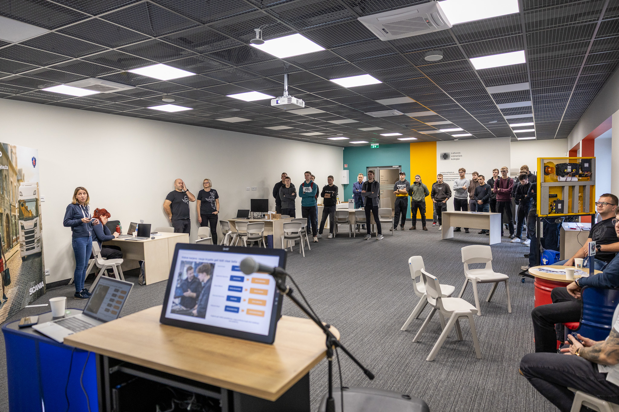 „SCANIA Future Talent Team 2026“ – studentų pažintis su transporto sektoriaus profesionalais