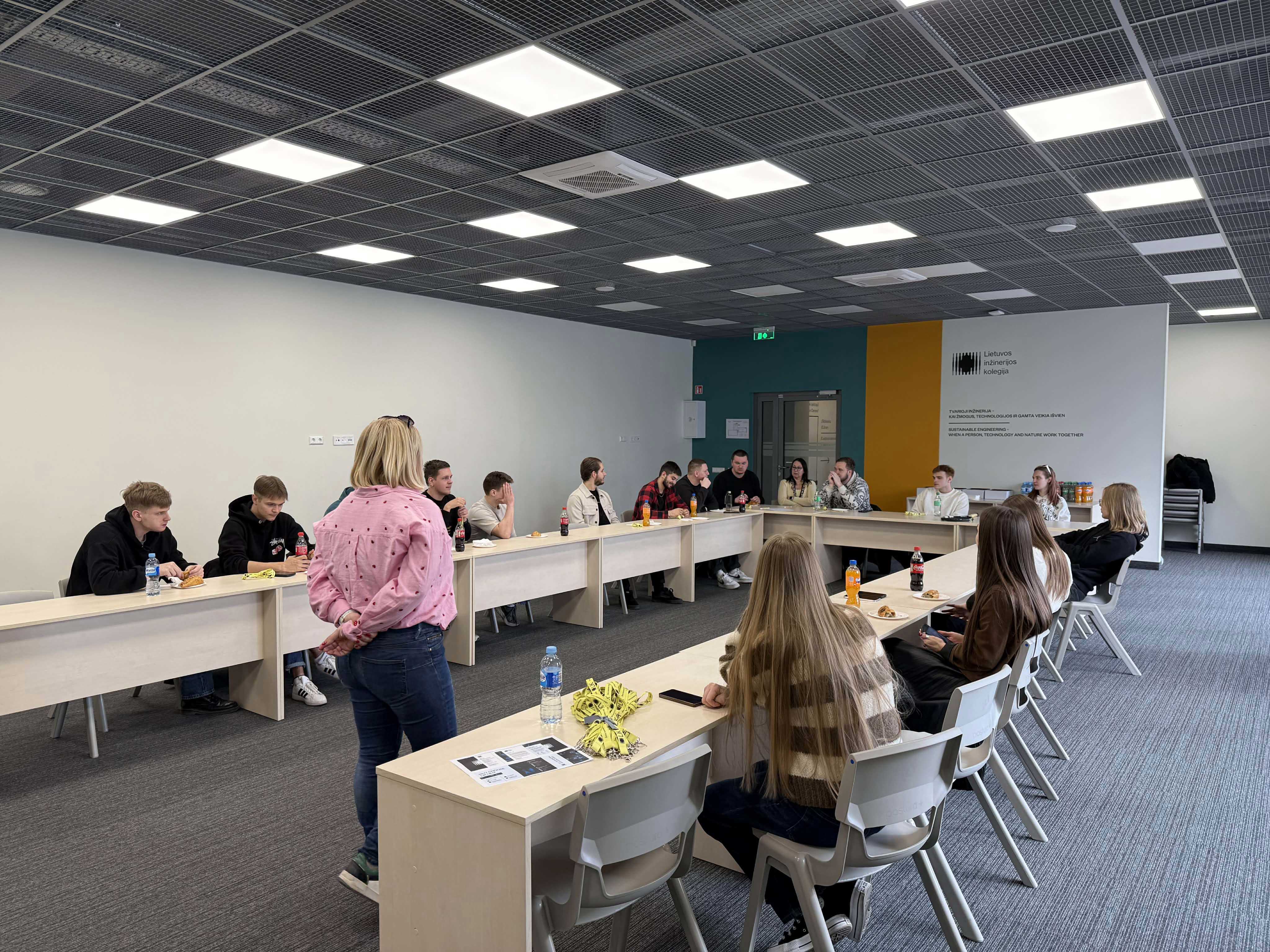 Akademiniai pusryčiai su LIK grupių seniūnais