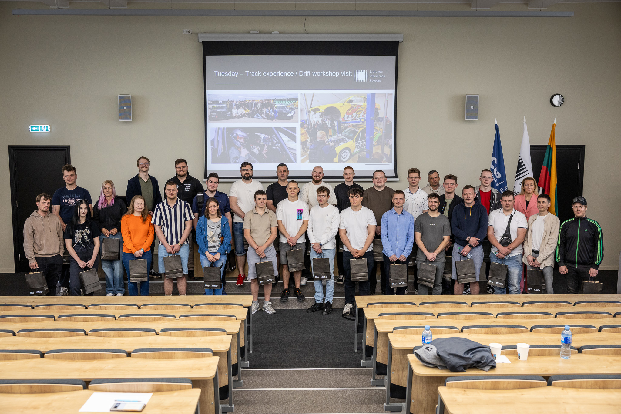 BIP DESIGNING A RACING TEAM FOR MOTORSPORT