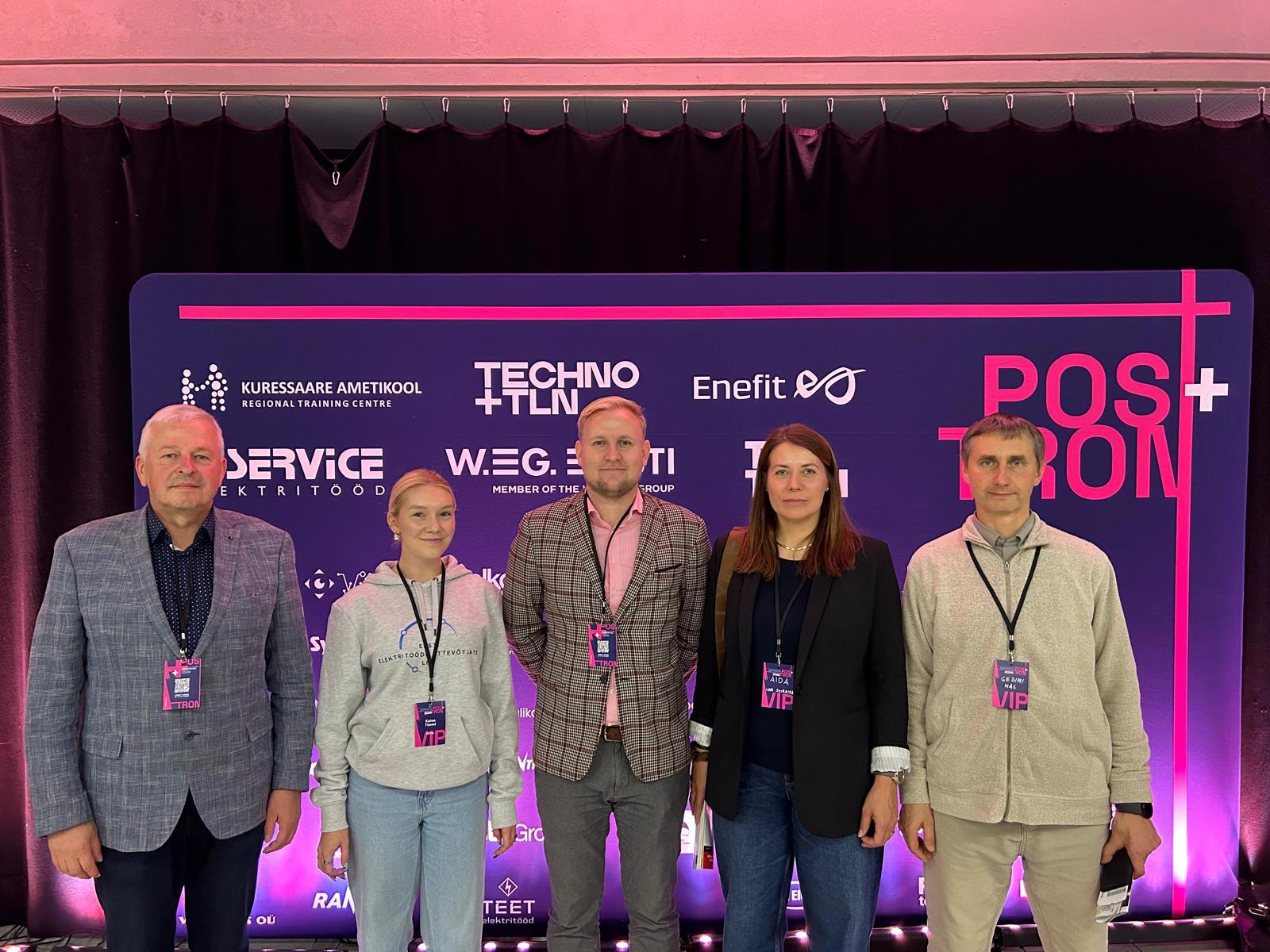 LIK dėstytojas lankėsi elektros energetikos parodoje „POSITRON 2026“