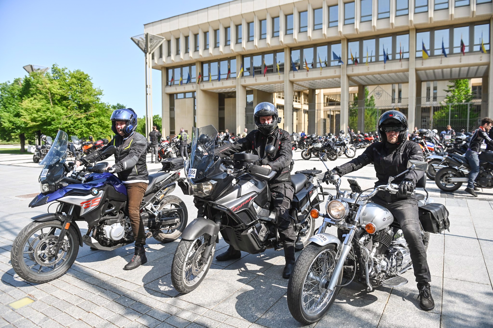 Lietuvos inžinerijos kolegijos komanda – jau aštuntą kartą istoriniame mototuristiniame ralyje