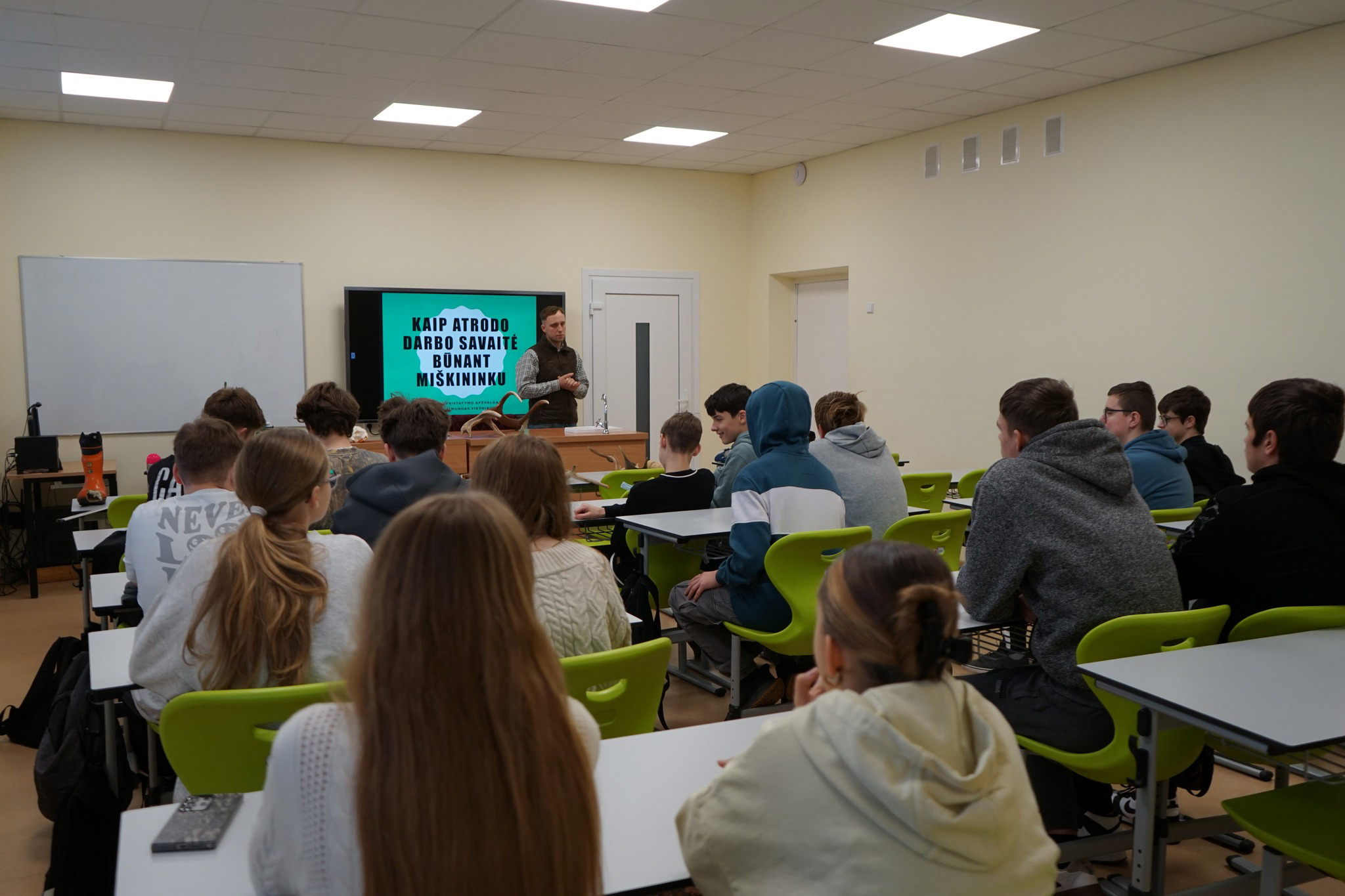 Pažintis su miškininko profesija Griškabūdžio gimnazijoje
